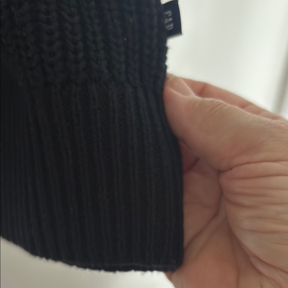 GAP Classic Black Button-Up Relaxed Fit Cardigan - Picture 5 of 9